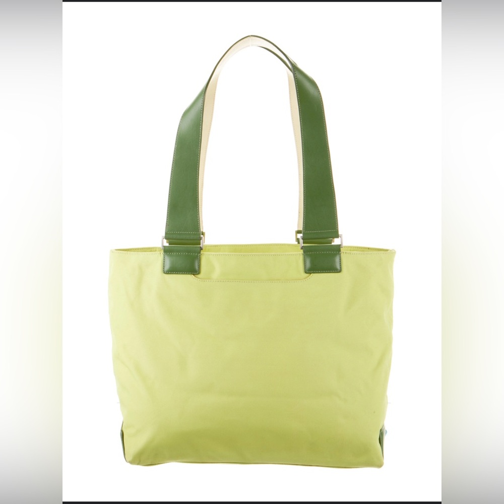 Tumi Green Tote Bag excellent condition - Picture 3 of 17